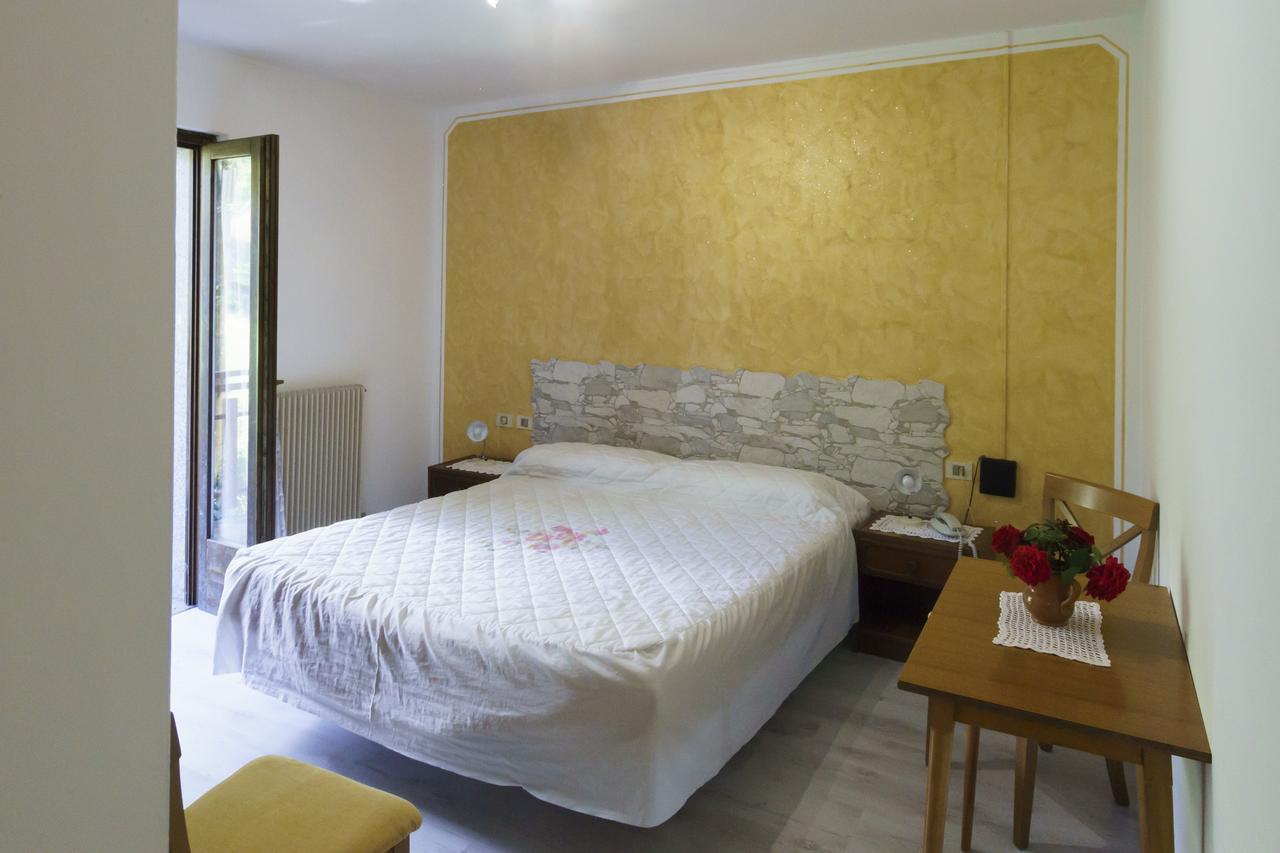 Albergo Roncone Εξωτερικό φωτογραφία