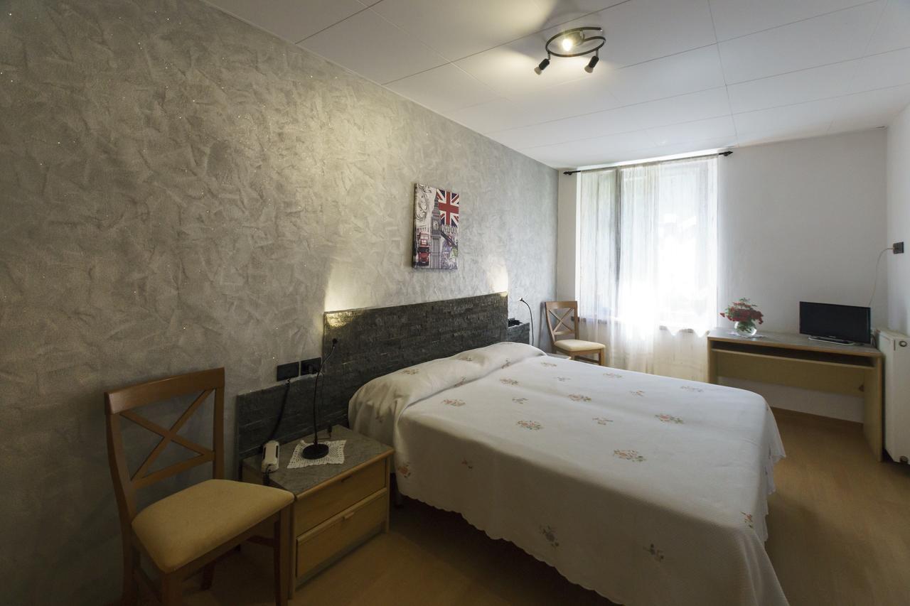 Albergo Roncone Εξωτερικό φωτογραφία