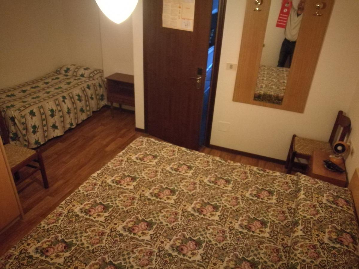 Albergo Roncone Εξωτερικό φωτογραφία