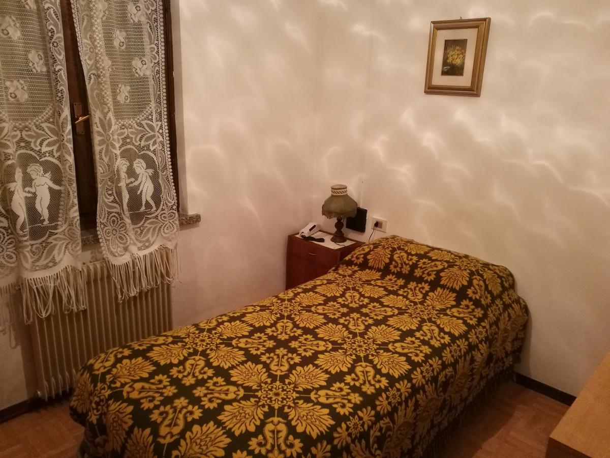 Albergo Roncone Εξωτερικό φωτογραφία