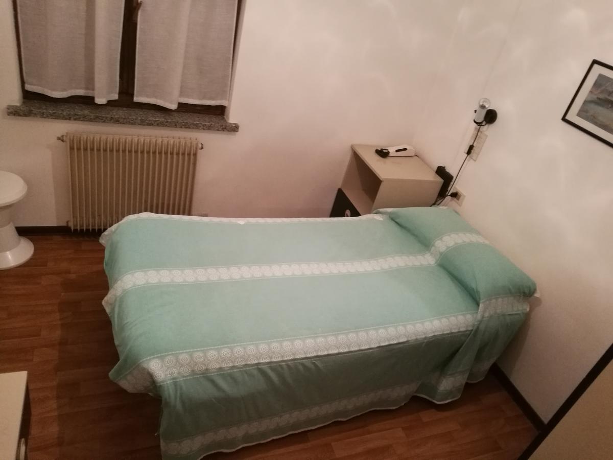 Albergo Roncone Εξωτερικό φωτογραφία