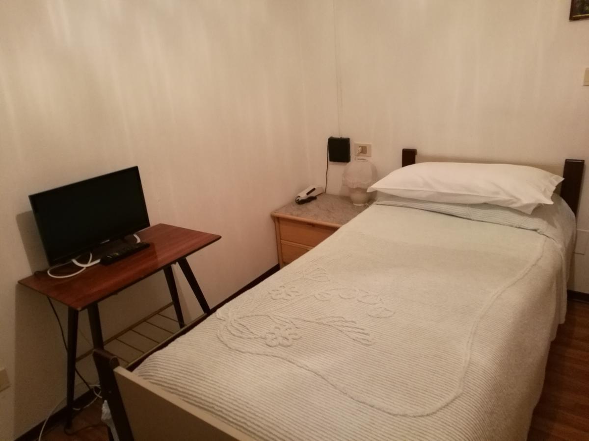 Albergo Roncone Εξωτερικό φωτογραφία