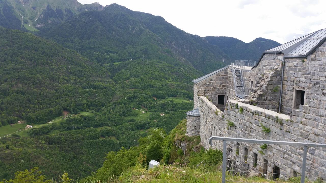 Albergo Roncone Εξωτερικό φωτογραφία
